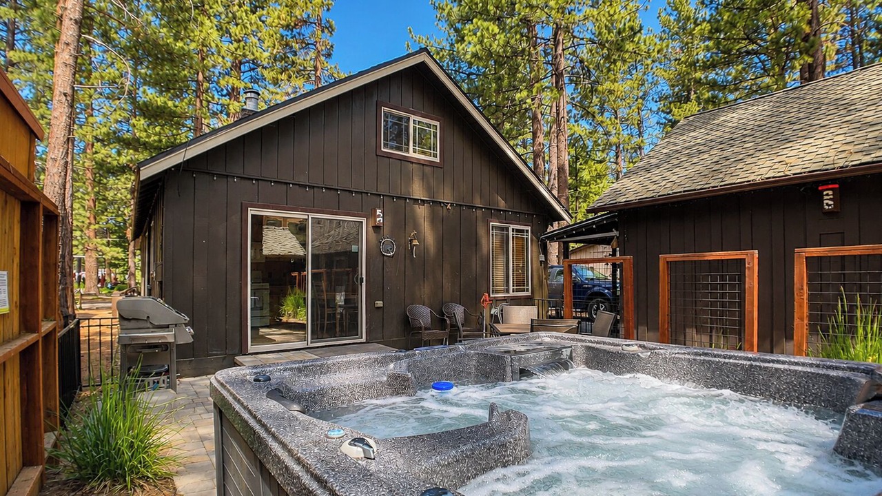 Photo of Outdoor in Bijou Pines
