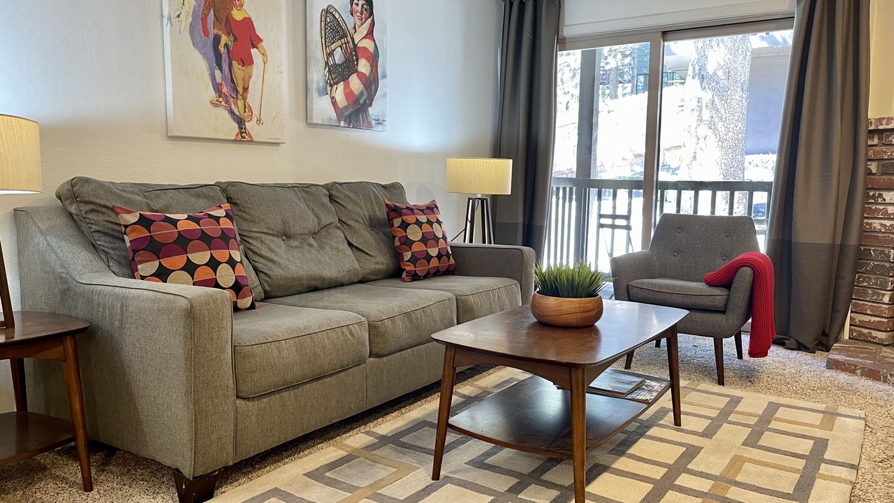 Photo of Livingroom in Mammoth Lakes
