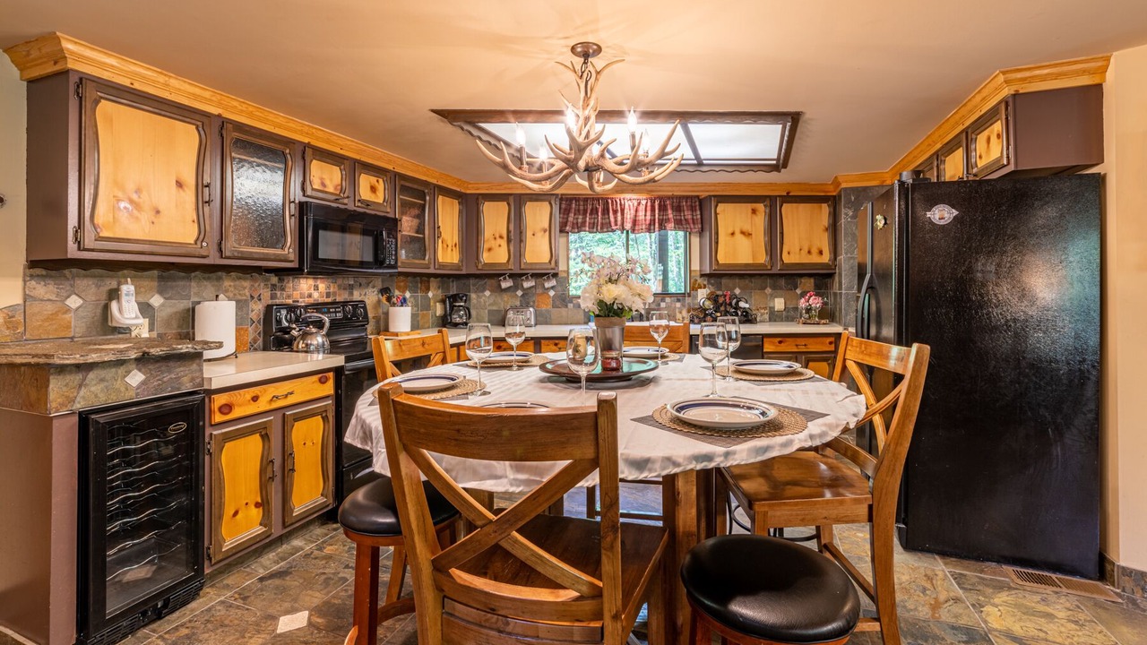Photo of Kitchen in Glacier