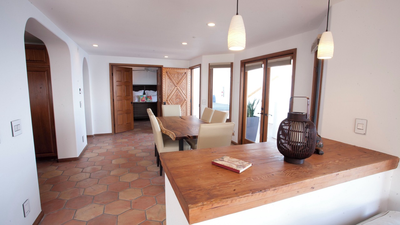 Photo of Bedroom in Avalon