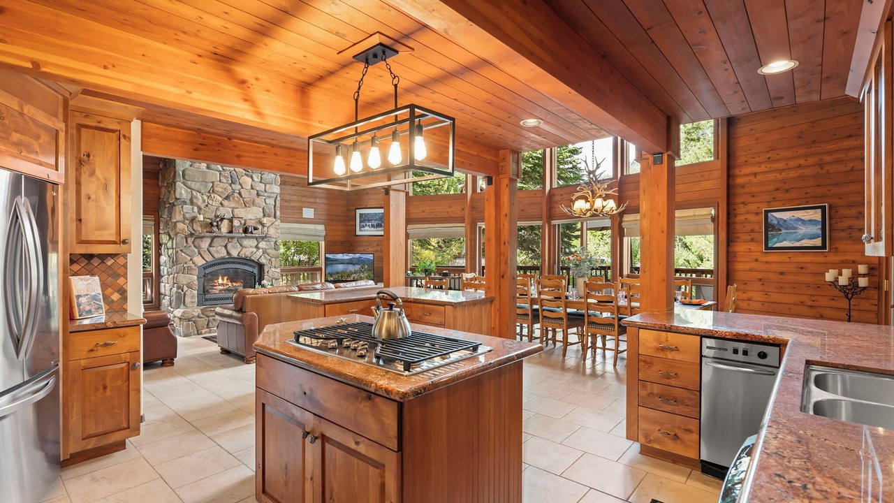Photo of Outdoor in Donner Lake Woods