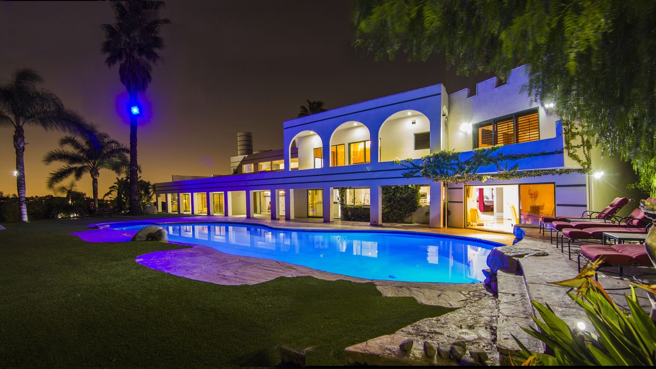 Photo of Outdoor in Beverly Hills