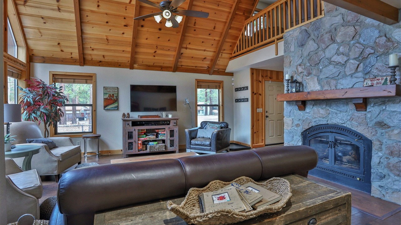 Photo of Livingroom in Al Tahoe