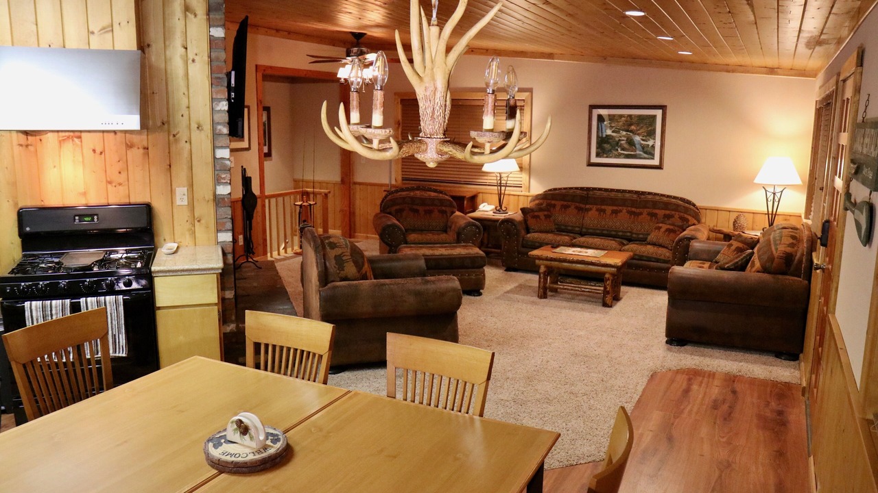 Photo of Livingroom in Oakhurst