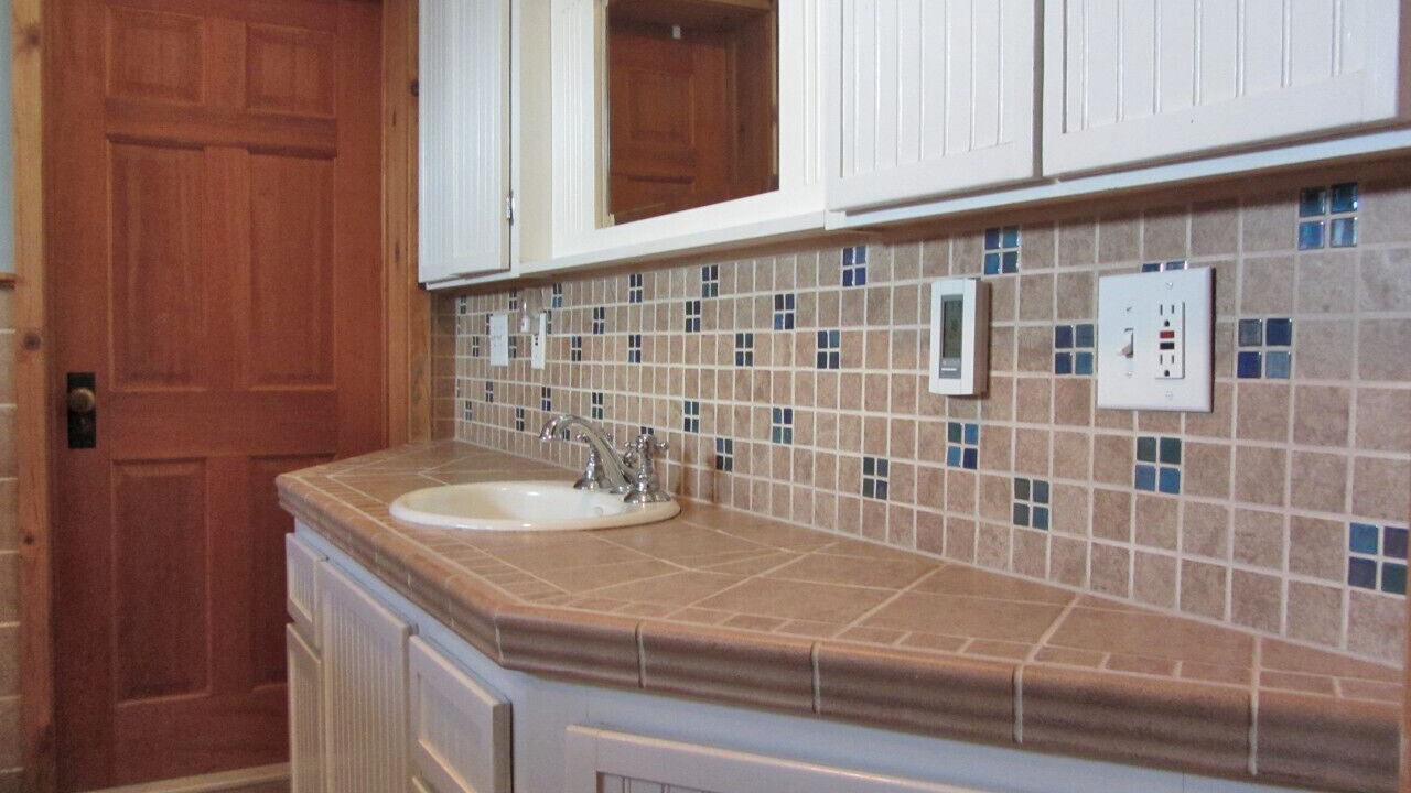 Photo of Bathroom in McCloud