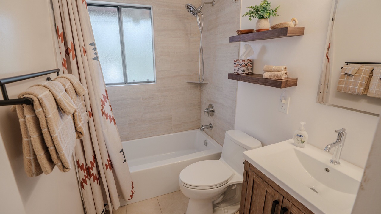 Photo of Bathroom in Lake Forest