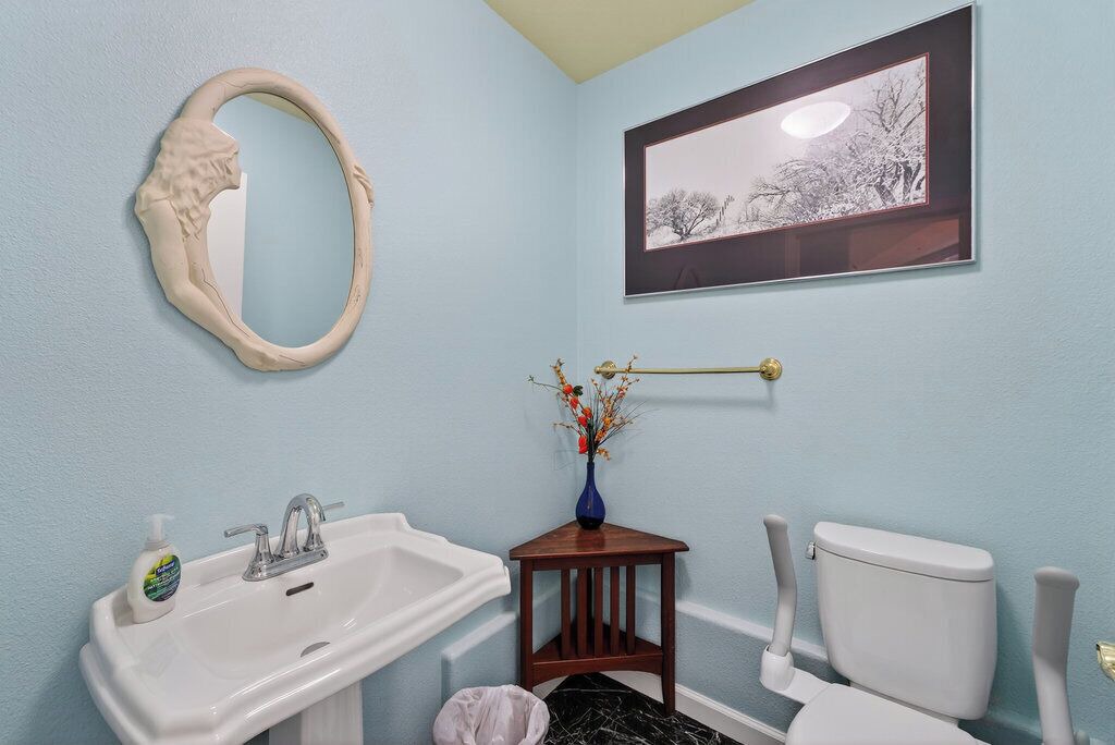 Photo of Bathroom in La Selva Beach