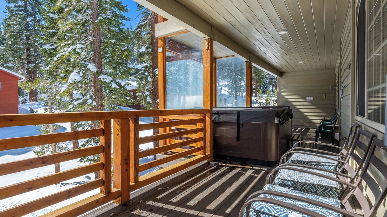 Photo of Patio Balcony in Mammoth Lakes