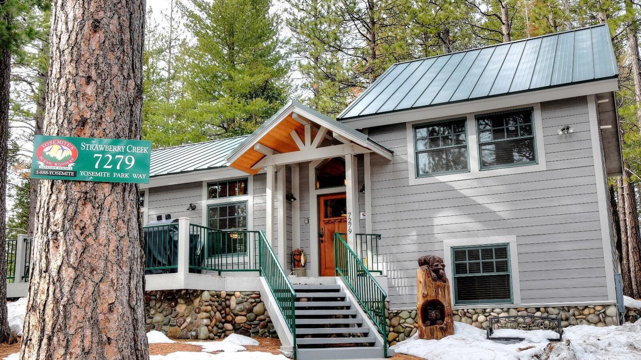 Photo of Outdoor in Yosemite West