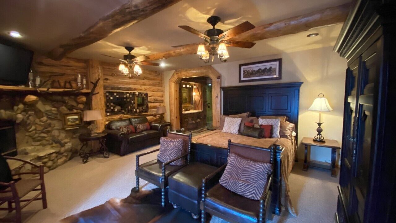 Photo of Bathroom in Big Bear Lake