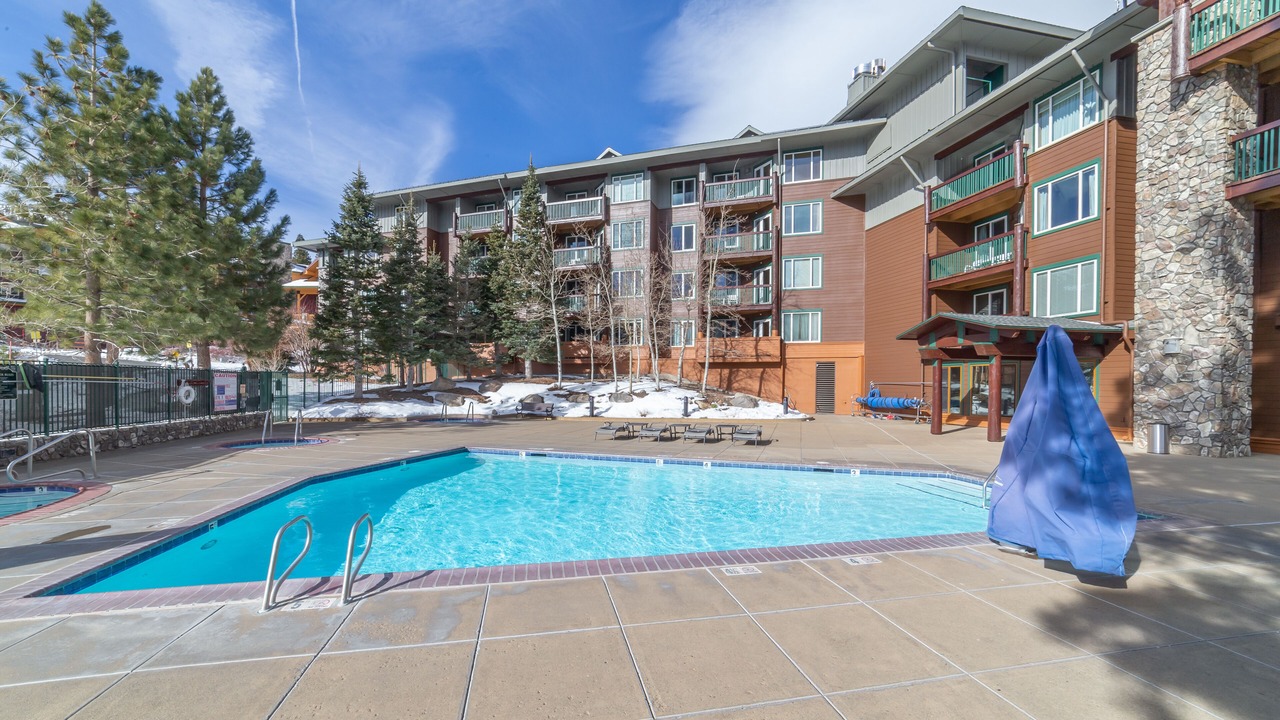 Photo of Outdoor in Mammoth Lakes