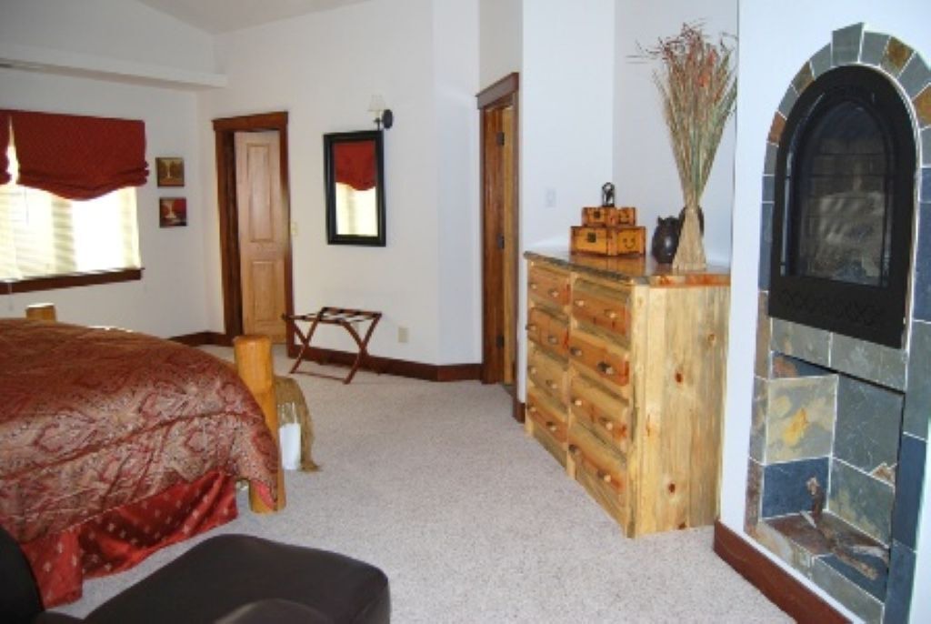 Photo of Bedroom in Kings Beach
