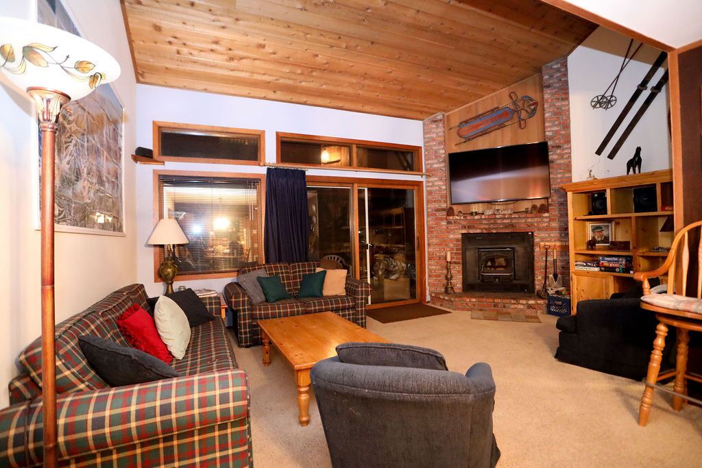 Photo of Patio Balcony in Mammoth Lakes