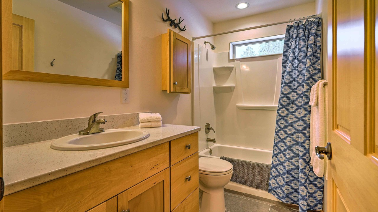 Photo of Bathroom in Leavenworth