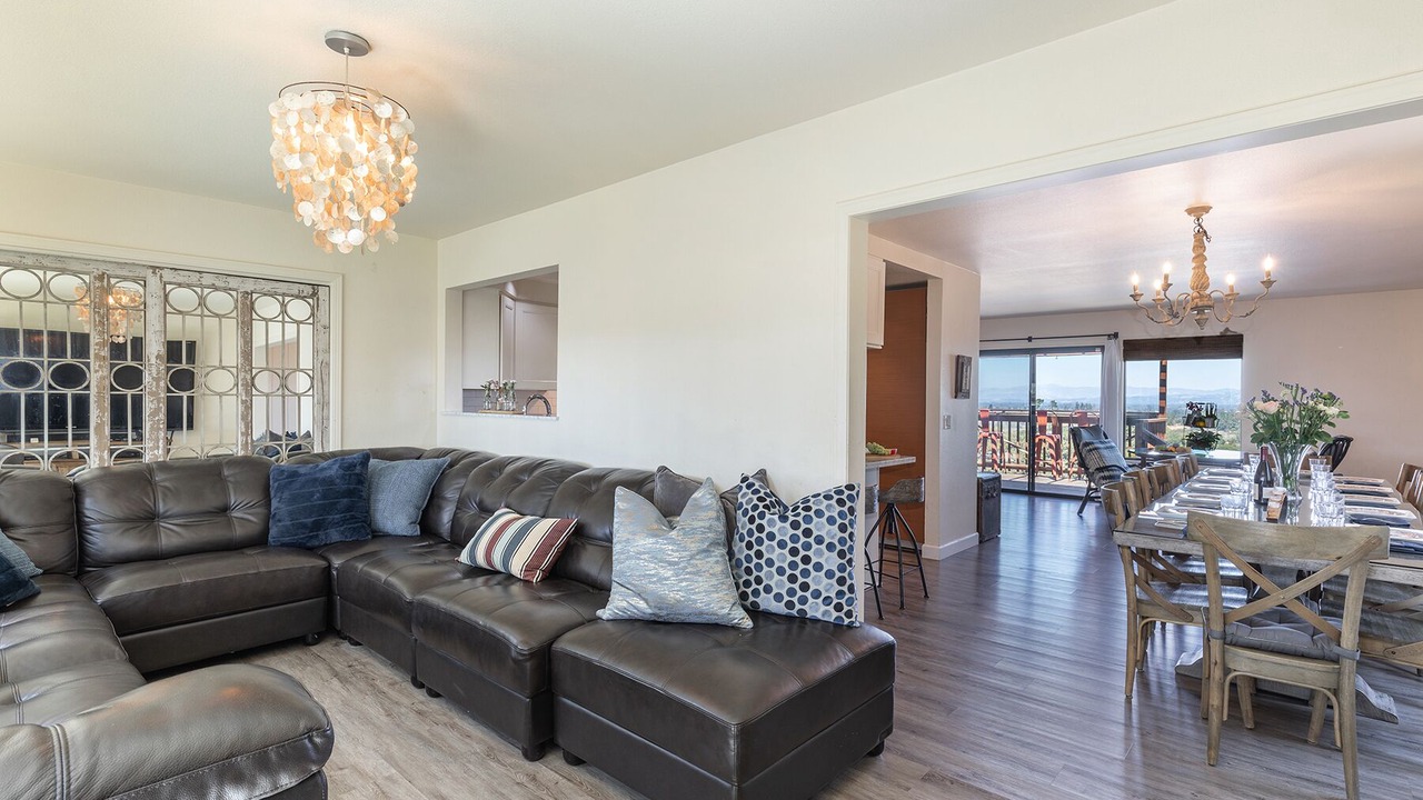 Photo of Livingroom in Freestone