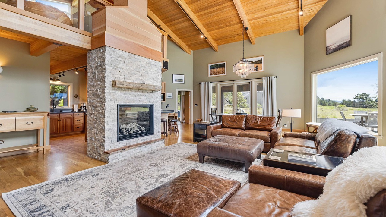 Photo of Bedroom in Sea Ranch