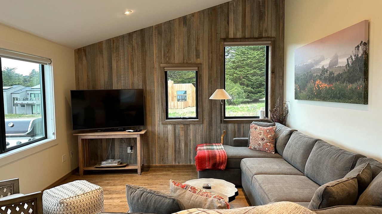 Photo of Bedroom in Sea Ranch