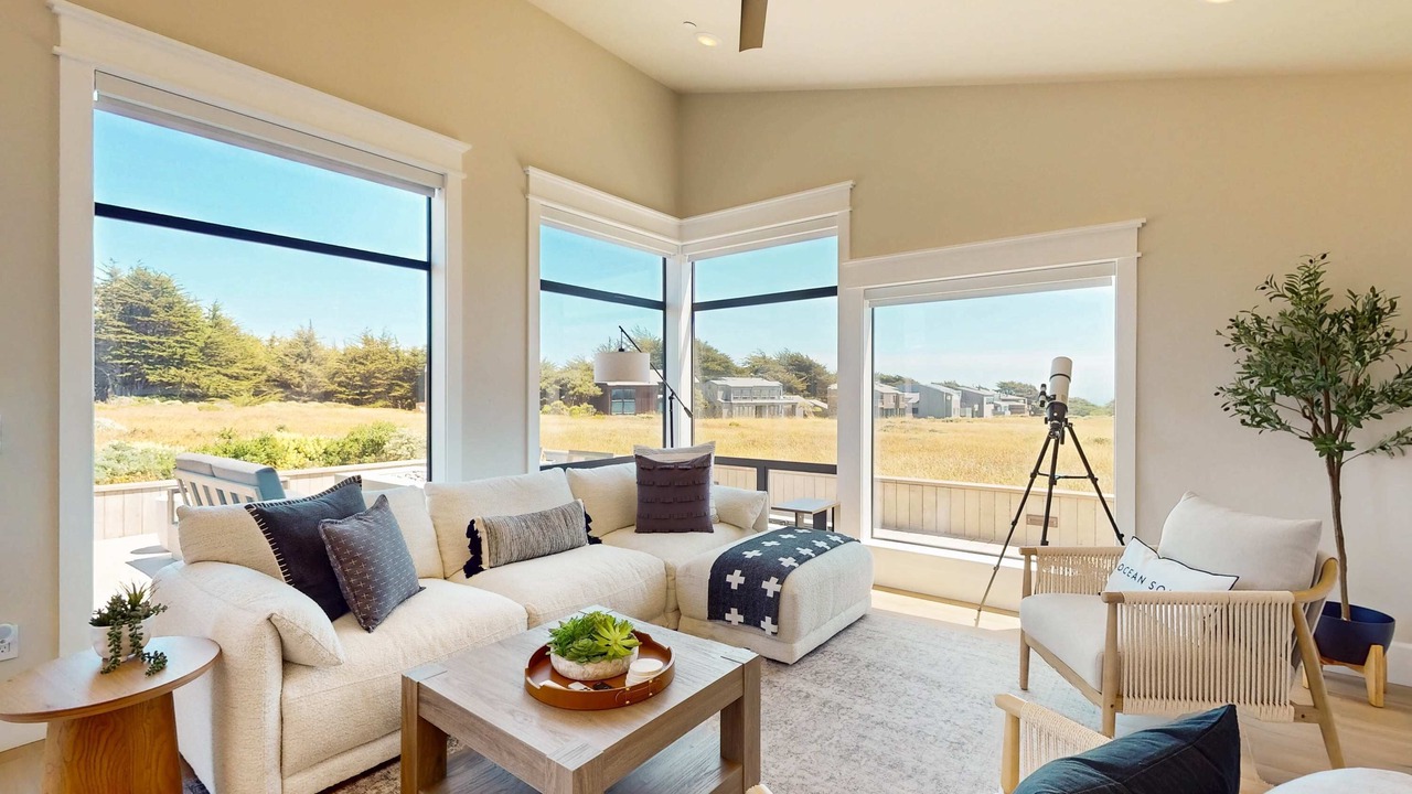 Photo of Bedroom in Sea Ranch