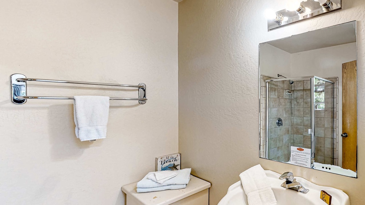 Photo of Bathroom in Sea Ranch