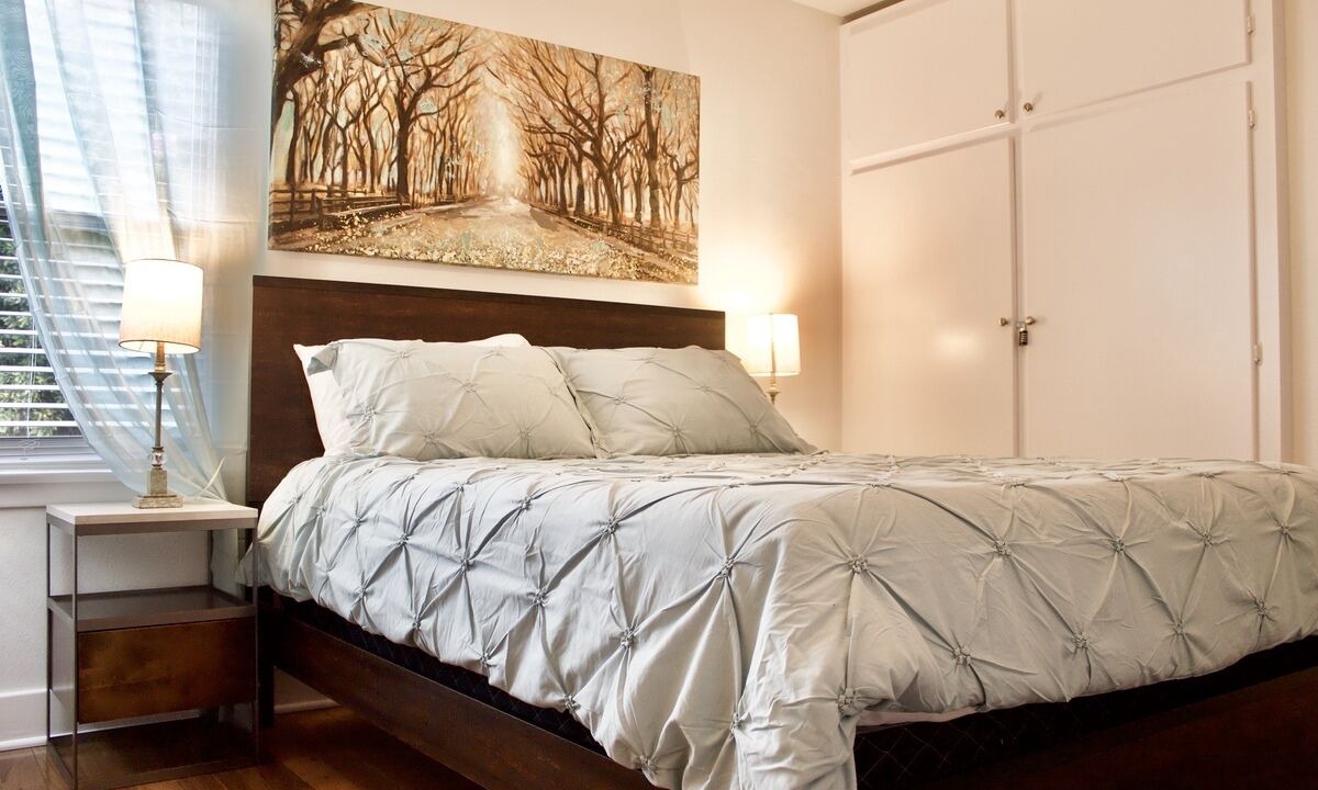 Photo of Bedroom in Fullerton