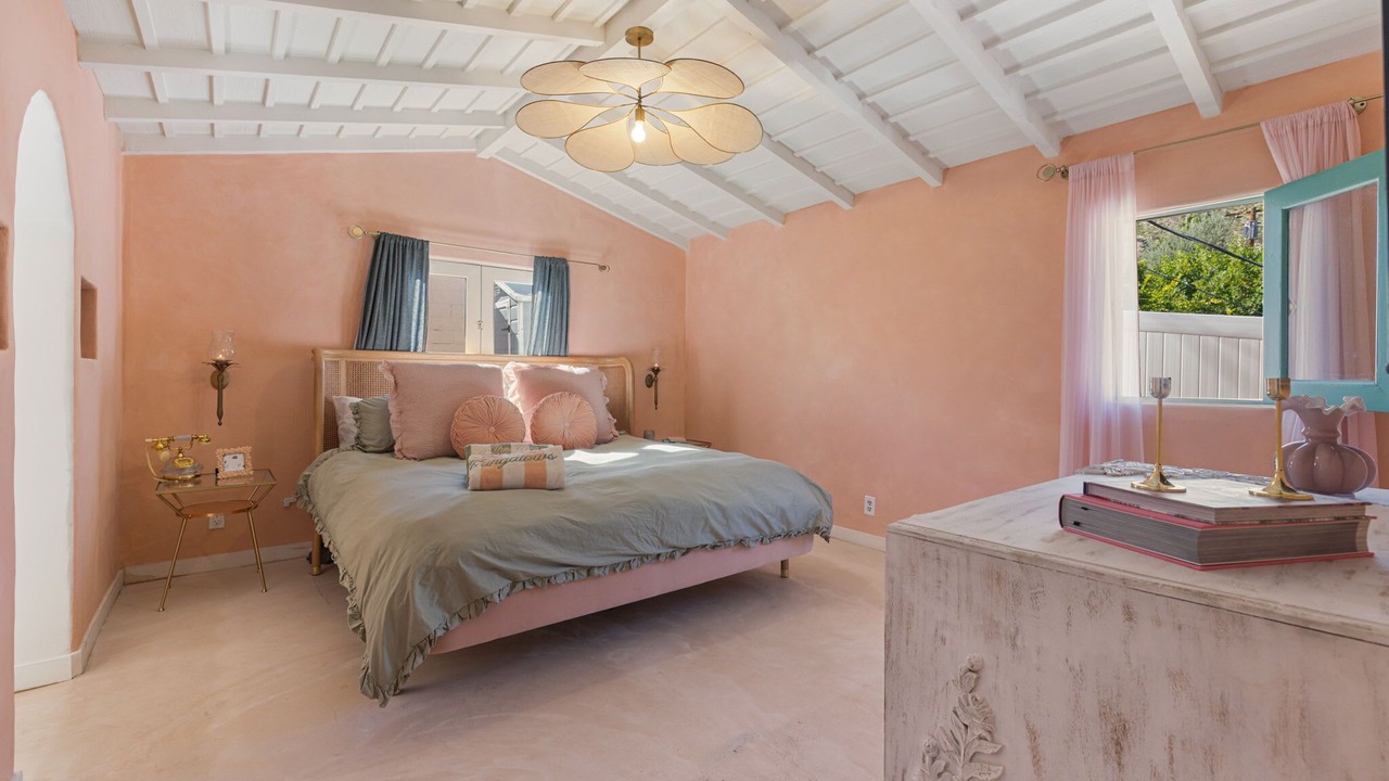 Photo of Bedroom in The Mesa