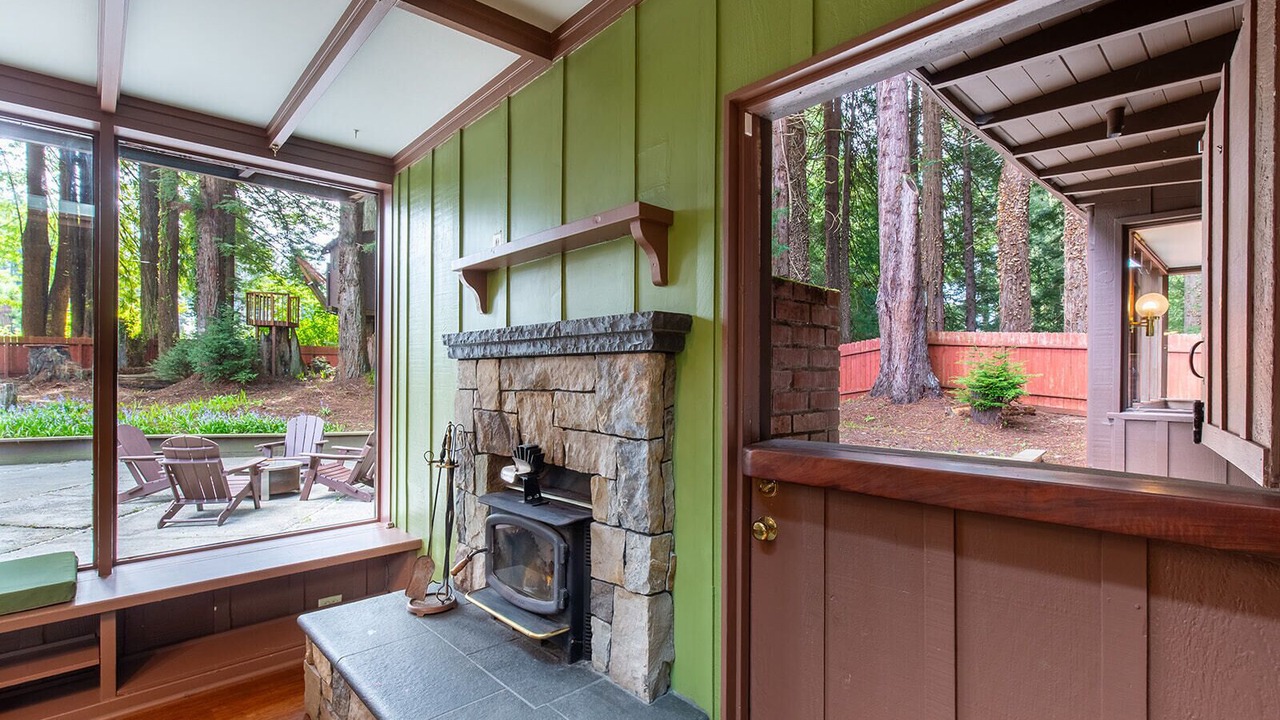 Photo of Patio Balcony in Eureka