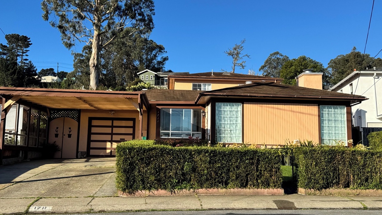 Photo of Outdoor in Broadmoor