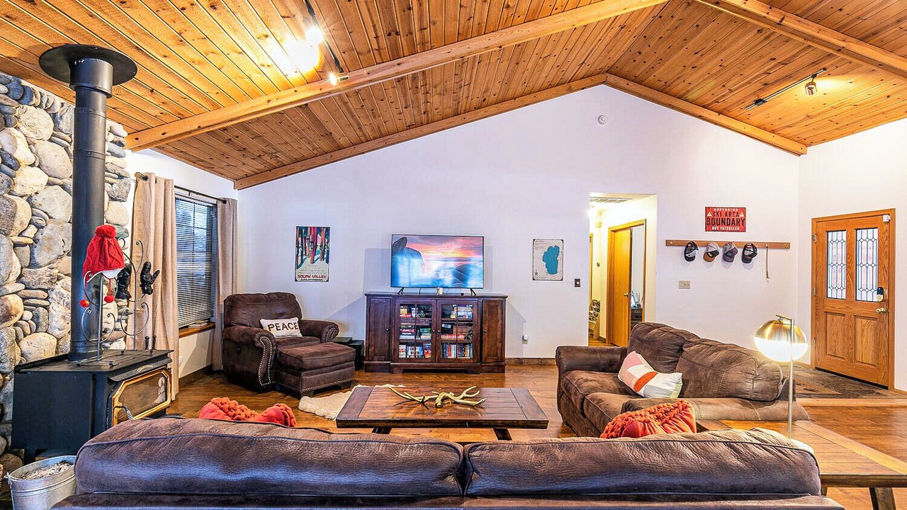 Photo of Livingroom in Truckee