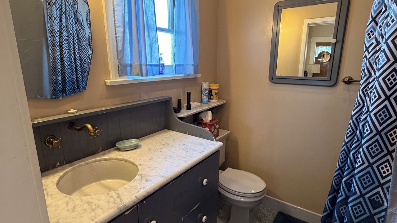 Photo of Bathroom in Pasadena