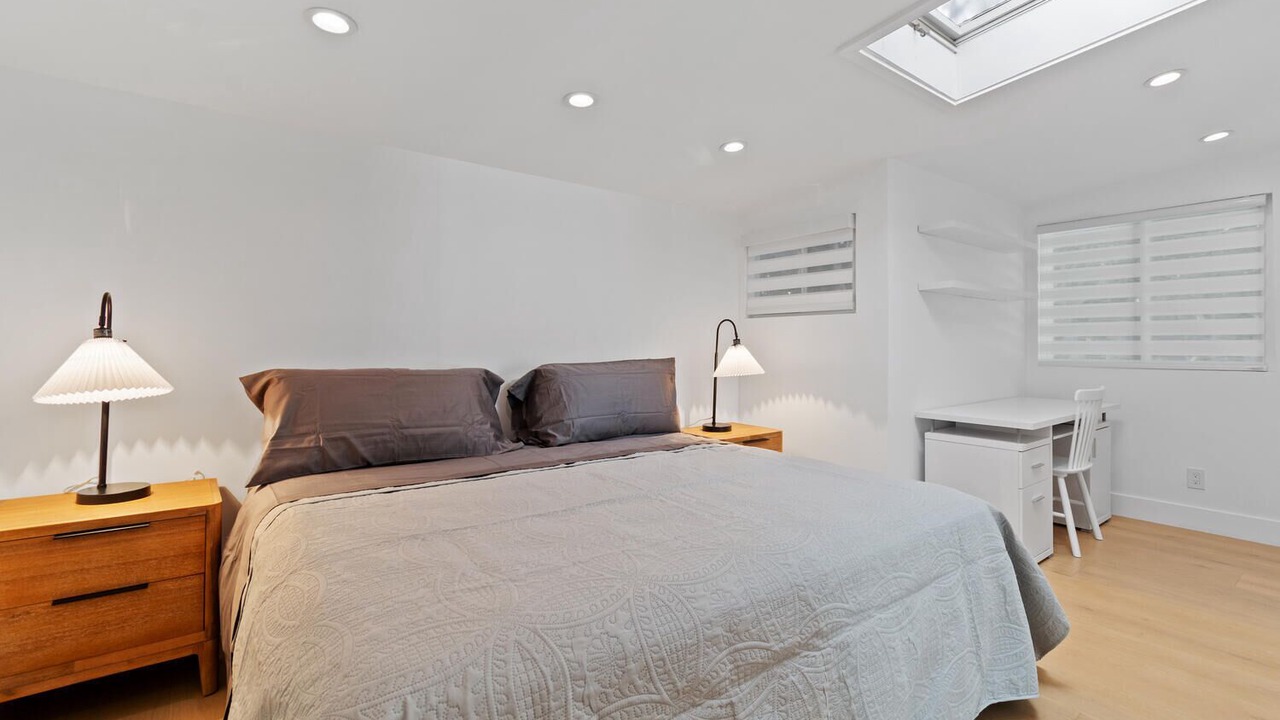 Photo of Bedroom in Carlson Park