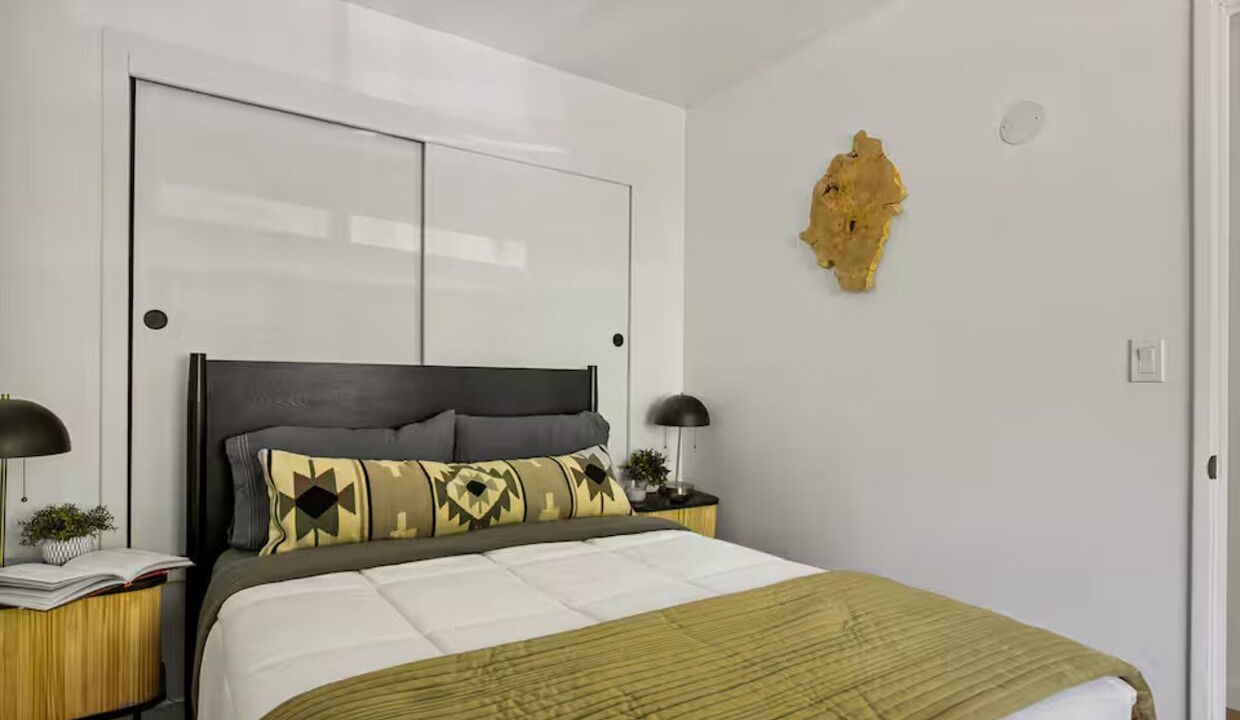 Photo of Bedroom in Arrowhead Villas