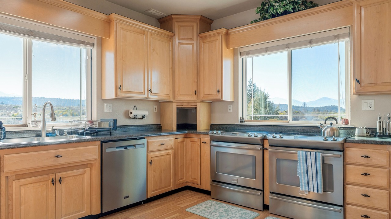 Photo of Kitchen in Weed