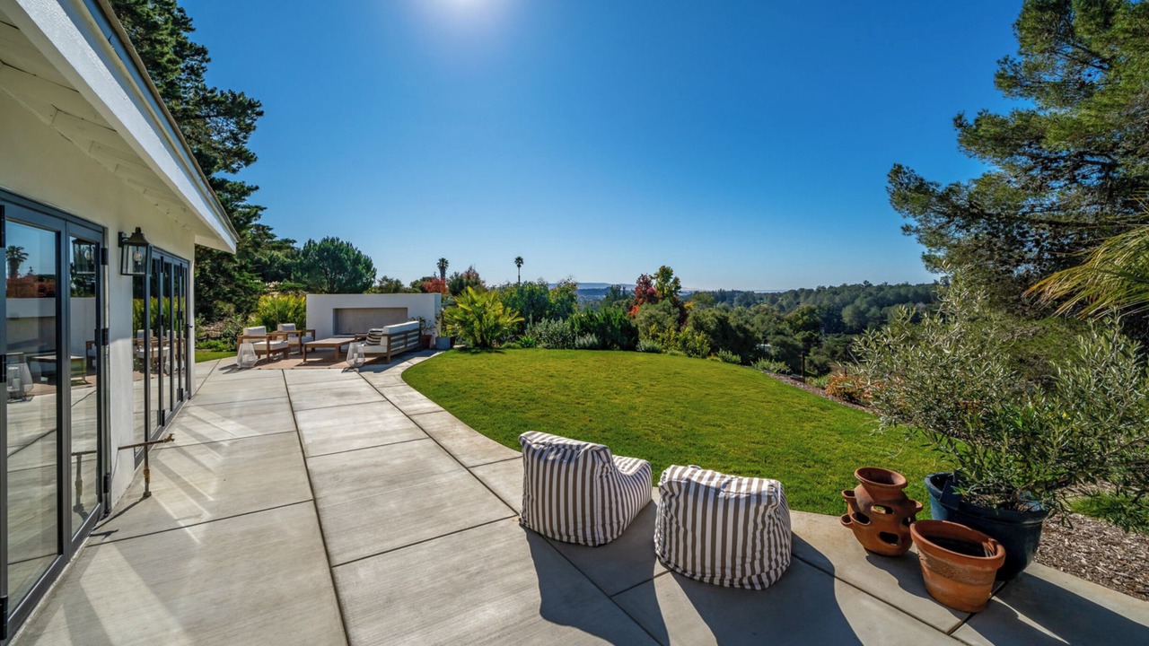 Photo of Patio Balcony in Arroyo Grande