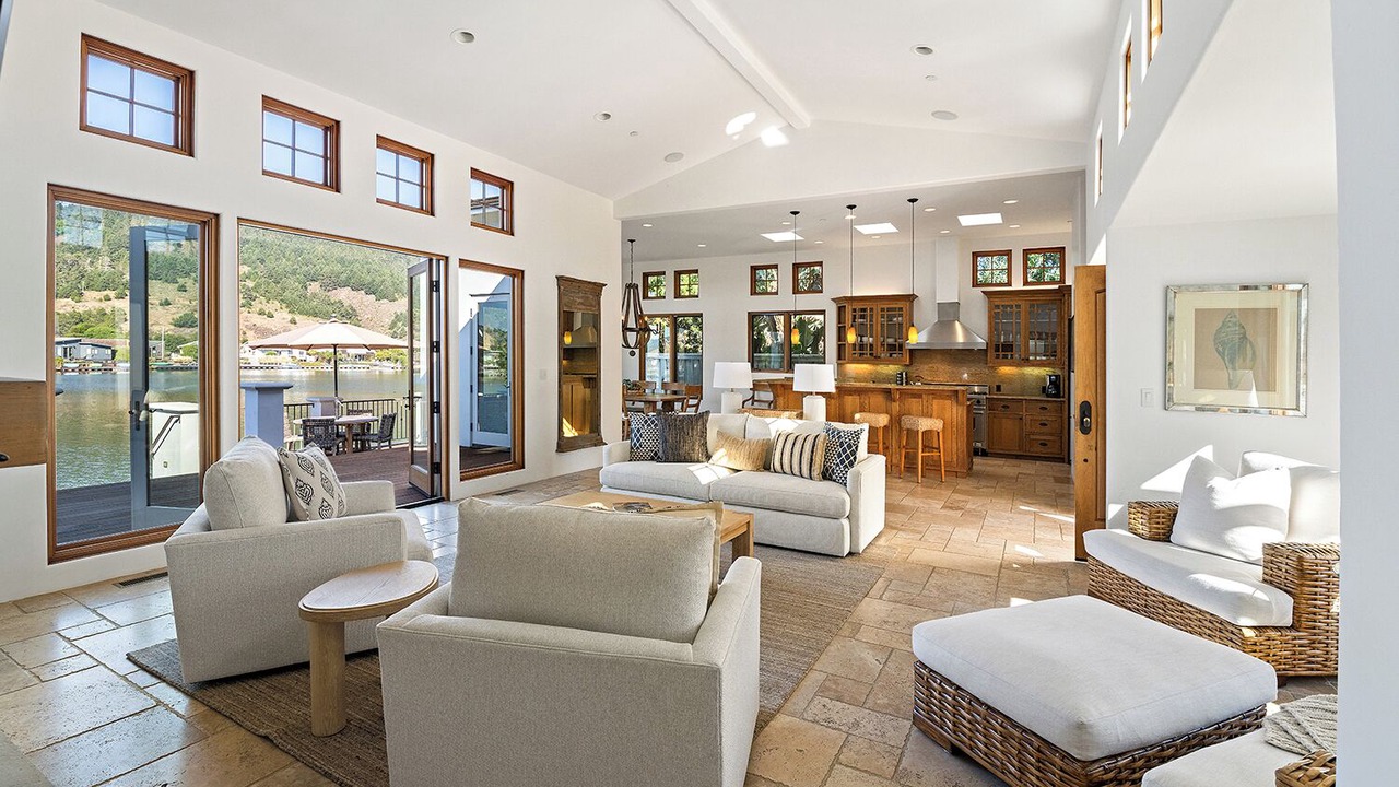 Photo of Livingroom in Stinson Beach