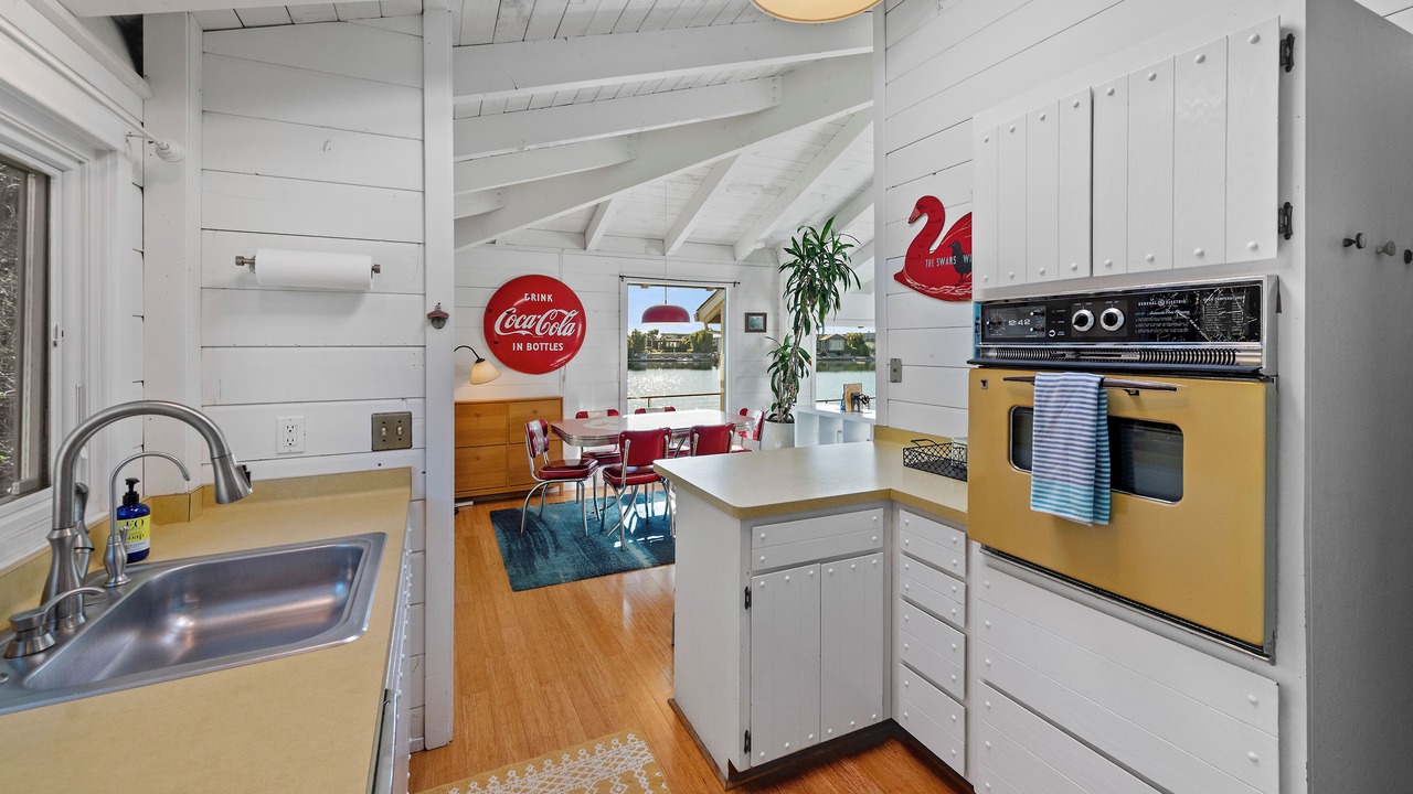Photo of Kitchen in Stinson Beach