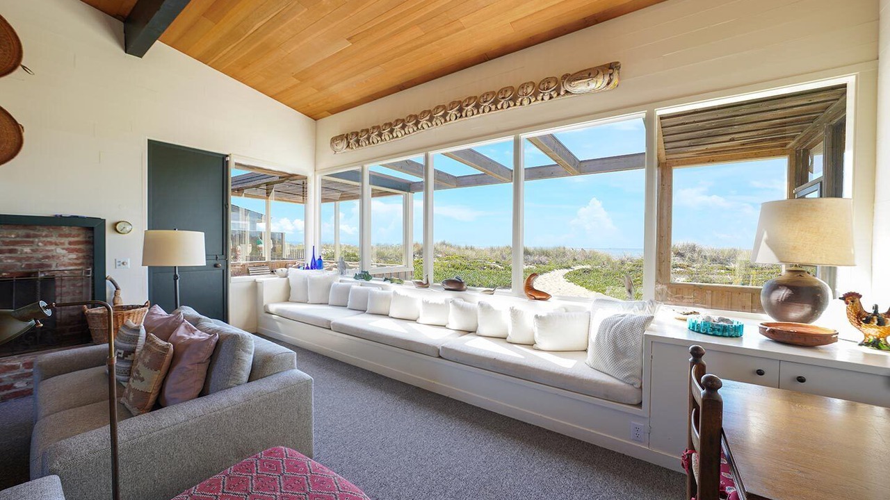 Photo of Livingroom in Stinson Beach