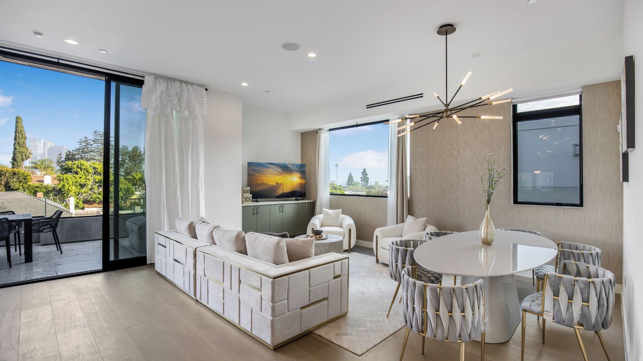 Photo of Livingroom in Westwood