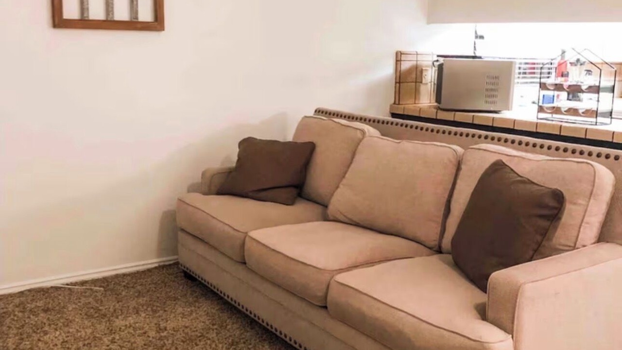 Photo of Livingroom in Tulare