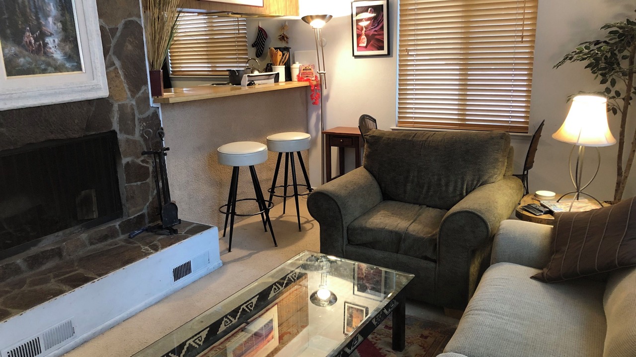 Photo of Livingroom in Lake Forest