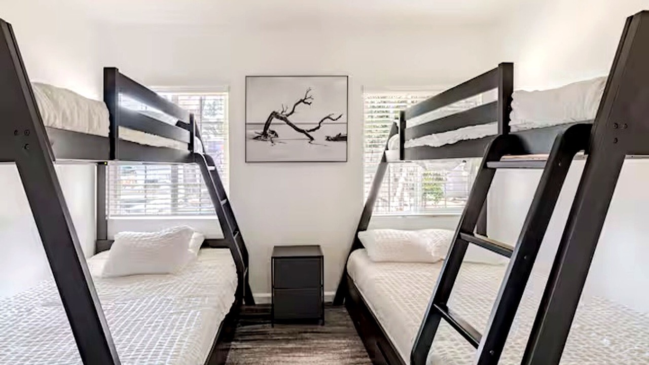 Photo of Bedroom in Rialto