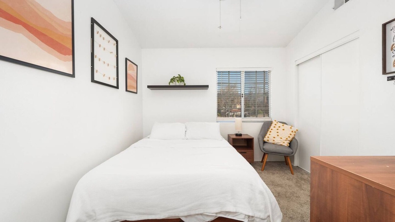 Photo of Bedroom in Redlands