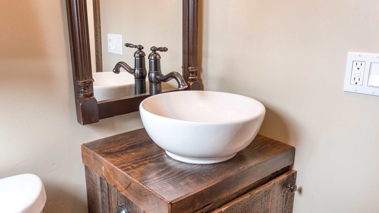 Photo of Bathroom in Al Tahoe