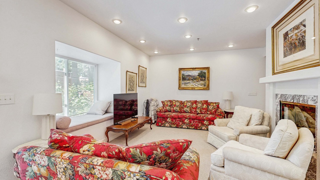Photo of Livingroom in Incline Village