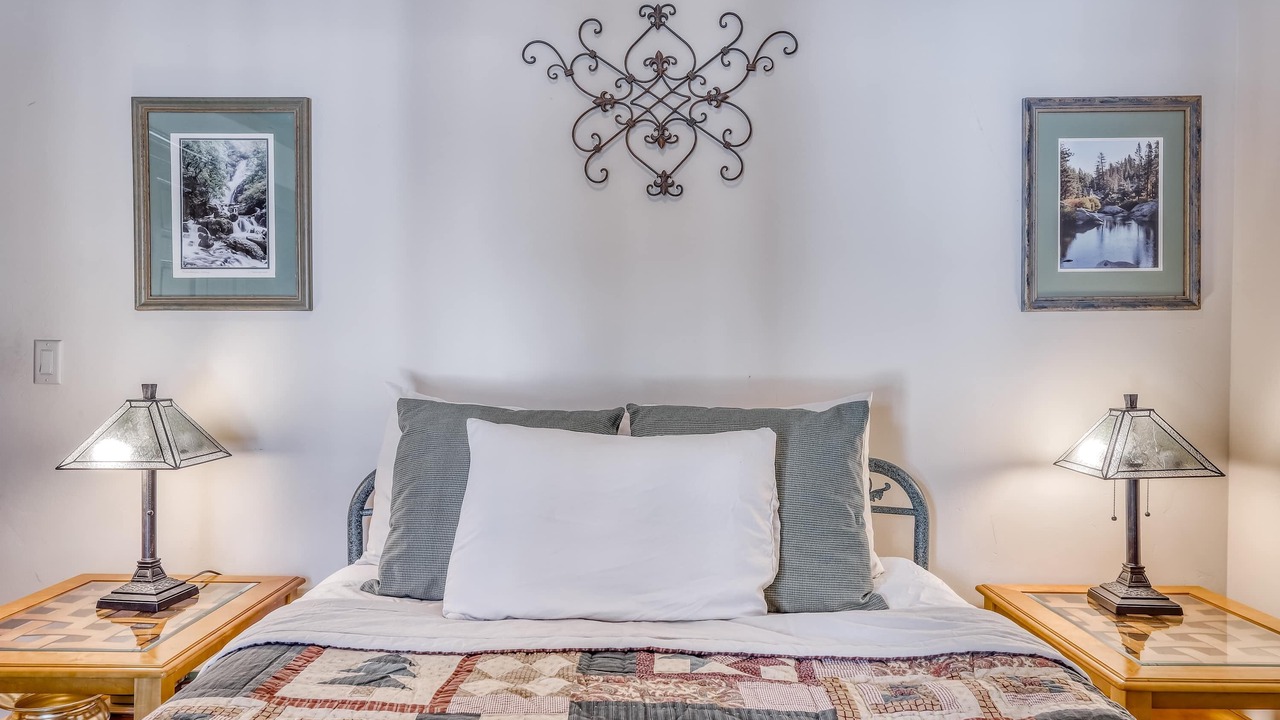Photo of Bedroom in Serene Lakes