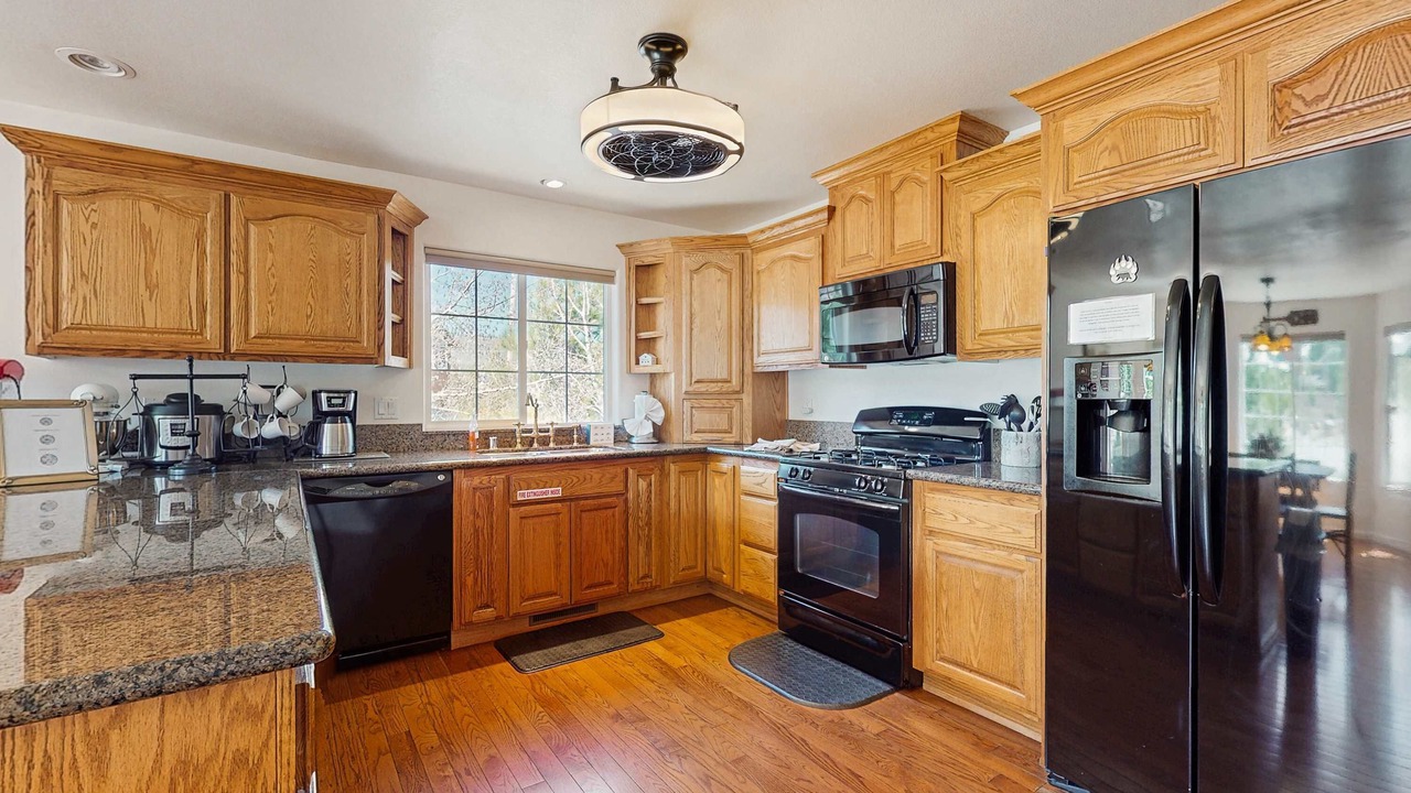 Photo of Kitchen in Mountain View Estates