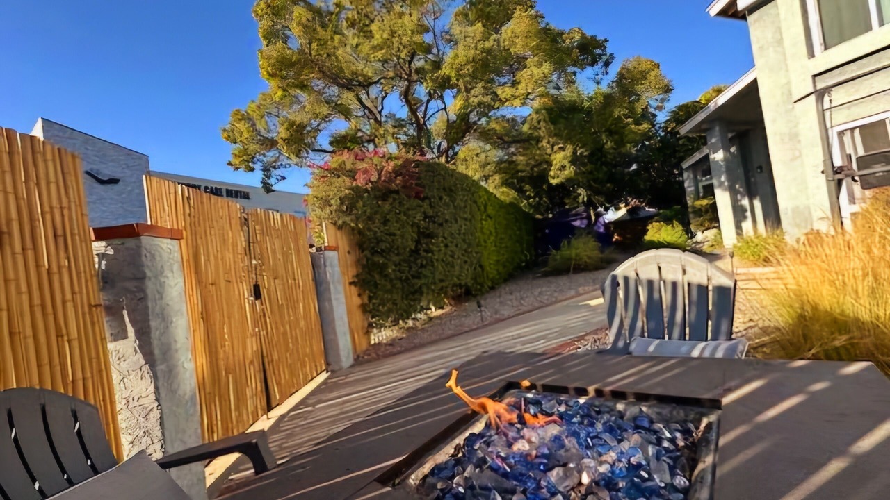 Photo of Patio Balcony in Valley Glen