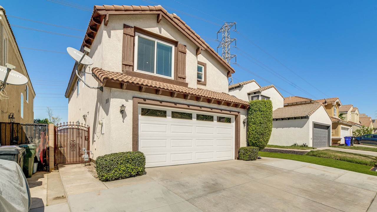 Photo of Outdoor in Southridge Village