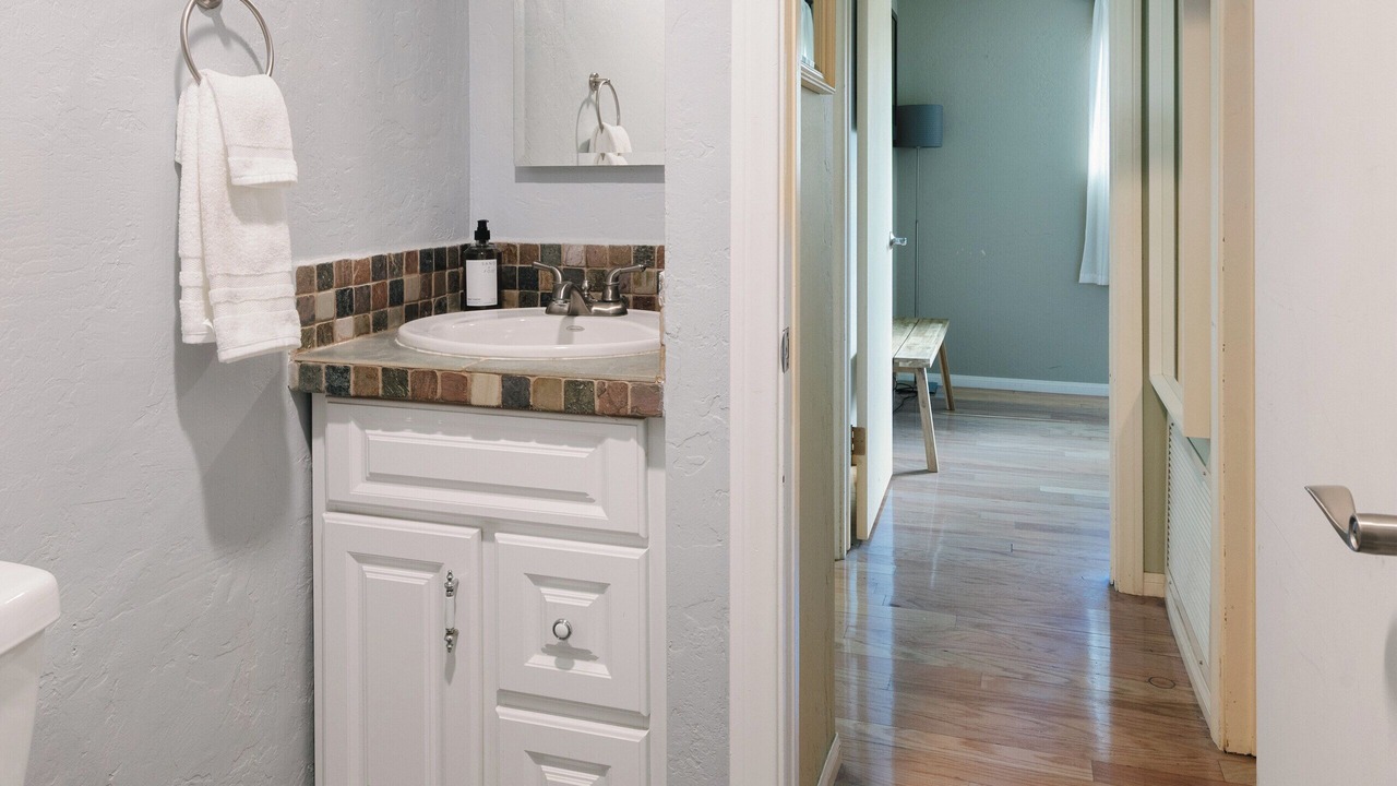 Photo of Bathroom in Arrowhead Villas