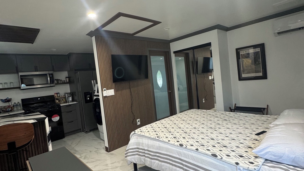Photo of Bedroom in Mission Hills