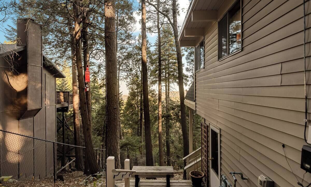 Photo of Others in Crestline
